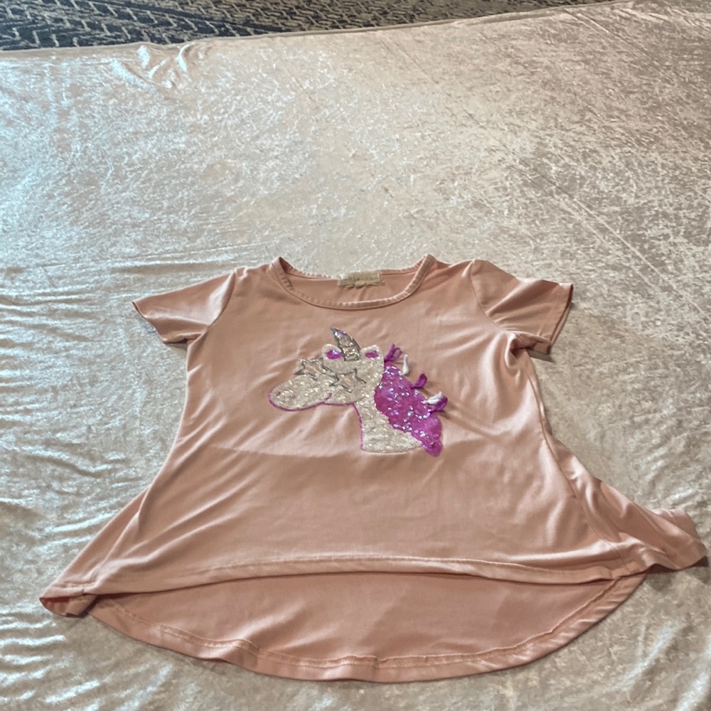5/$20 Girls Dressy Unicorn Tee